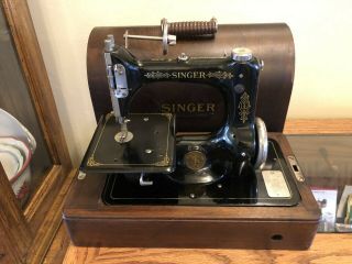 Singer 24 - 1923 Chainstitch Sewing Machine (rare) Not A Featherweight