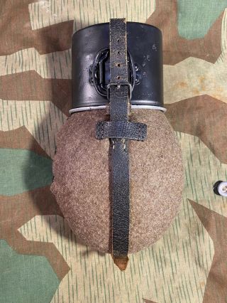 Ww2 German Rare Canteen And Cup With The Markings Of The Ss /rzm