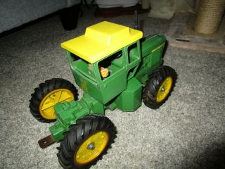 John Deere Farm Toy Extremely Rare 7520 1 Single Hole Exhaust 4WD 2