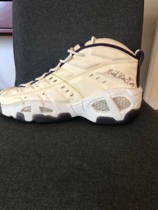 Autograph Game Worn Nick Van Exel Shoes 96/97 Season Rare Lakers