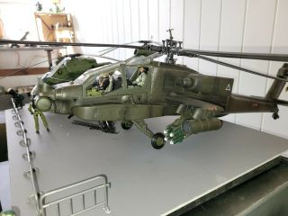 Rare Elite Force Bbi 21st Century 1:18 Ah - 64 Apache Longbow Attack Helicopter
