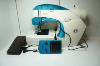 Singer Izek 1500 Game Boy Sewing Machine Rare