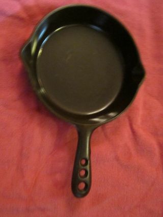 Rare Griswold 3 Unmarked Series Cast Iron Skillet P/n 668 W/three Hole Handle