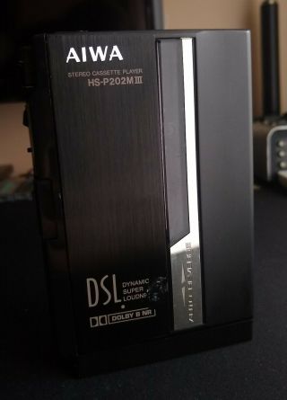Rare Aiwa Hs - P202 Stereo Cassette Player Walkman
