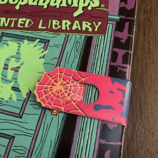 VTG 90s R.  L.  Stine GOOSEBUMPS Haunted Library Mini Books Rare Hershey’s Promo 3