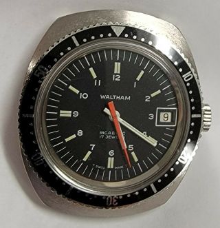 Rare 1970s Vintage Waltham 17 Jewels Diver Dater Mens Windup Wristwatch