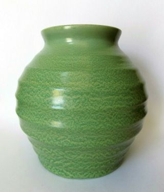 Rare Early Haeger - Arts & Crafts - Geranium Leaf Green Vase 8 1/4 "