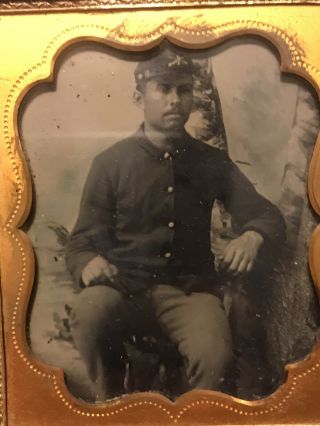Rare Antique Civil War Tintype Photograph Soldier Crossed Sabres Hat