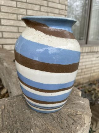 Rare 1947 Nemadji Pottery Swirl Art Pottery Vase Hand Made Niloak Arts & Crafts