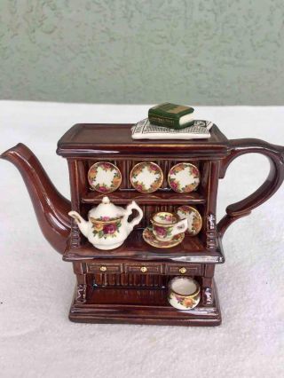 Rare 1996 Royal Albert Old Country Roses Cardew Earthenware Teapot Welsh Dresser