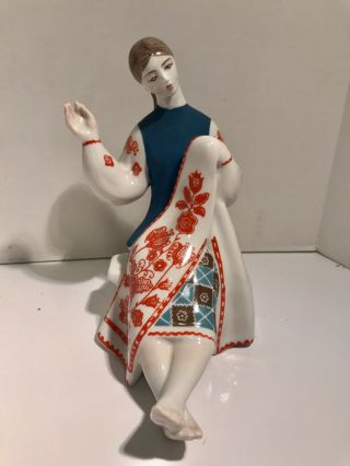 Rare Ussr Kiev K Porcelain Figure Of Girl Woman Sewing Embroidering Vintage