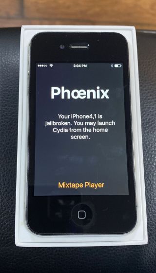 Apple Iphone 4s (a1387) - 16gb - - Rare Jailbroken