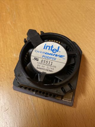Rare Intel 486 Pentium Overdrive Cpu 83mhz Podp5v V2.  1 1992 - 94 For 486