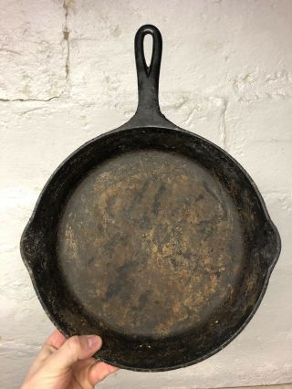 Rare Antique GRISWOLD Cast Iron Skillet 704 S Pan 8 Cooking BARN FIND Vintage 2