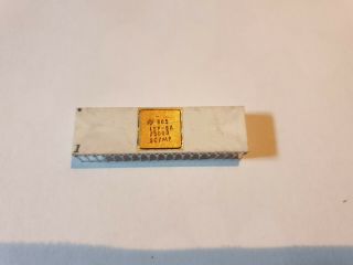 National Semiconductor 805 Isp - 8a/500d Sc/mp White Ceramic Microprocessor - Rare