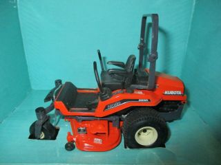 Rare 1/24th Scale Die Cast Kubota Zd28f Zero Turn Mower Dealer Only Excusive