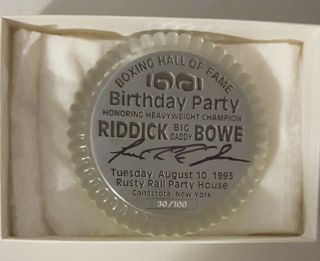 Riddick Bowe Autographed Boxing Hof Paperweight Very Rare 30/100,  1st Issue