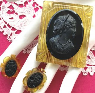 Rare Bakelite Set Apple Juice Cameo Carved Pin Celluloid Matching Earrings Evc