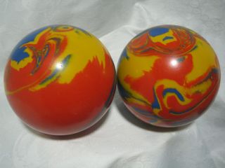 2 Vintage 1970s Duckpin Bowling Balls Rare Swirl Colors Paramount Epco