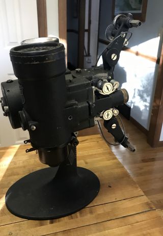 Rare Vintage Bell & Howell Filmo Film Projector 16 Mm In Case.