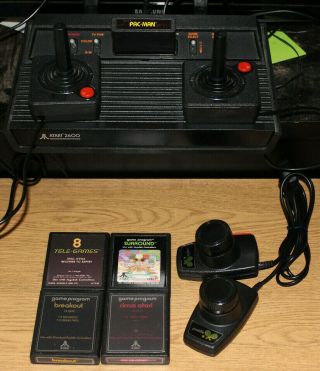 Rare Atari 2600 Darth Vader Black Game Console,  Paddles And 5 Games