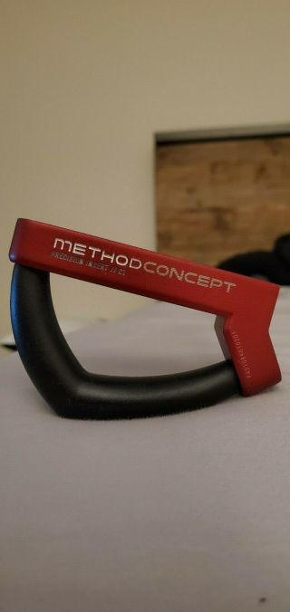 Near Rare Nike Method Concept Putter/Right - Handed 34in with OG headcover 2
