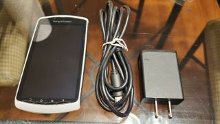 Rare White Sony Ericsson Xperia Play R800a 3g Wifi,  8gb Memory Card