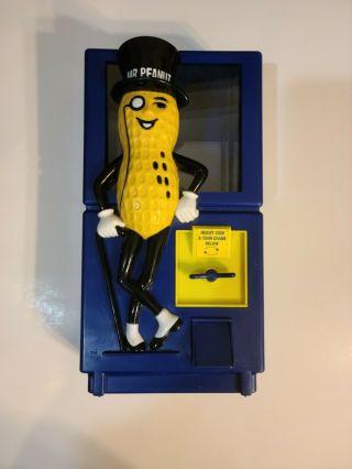 1997 Planter ' s Mr Peanut Vending Machine RARE Pre owned.  Offers 2