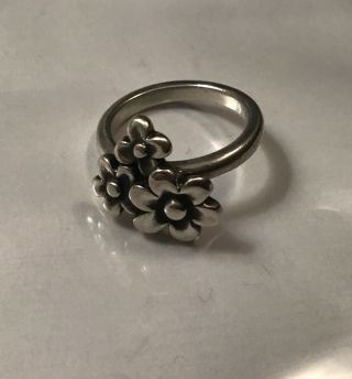 Designer James Avery Rare Retired Sterling Silver 3 Flower Floral Ring Size 4