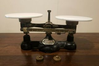 Rare Vintage Ohaus 2 Kilo Trip Balance Scale W/ Porcelain Plates