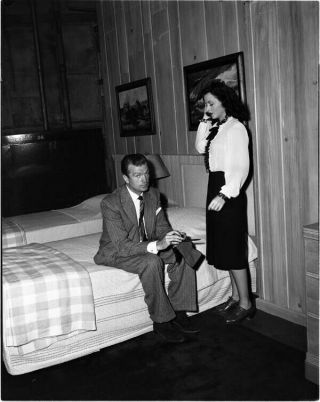 Hedy Lamarr John Loder Candid In Bedroom 1940 