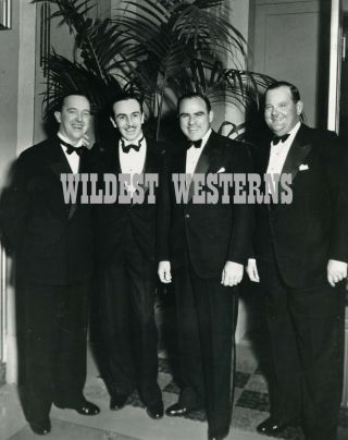 Stan Laurel & Oliver Hardy Rare Photo Hanging Out W/ Walt Disney And Hal Roach