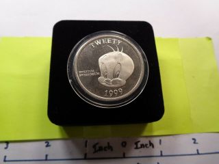 Tweety Bird 1999 Warner Bros Rare Nickel Silver Coin Very Cool Item Scarce Item