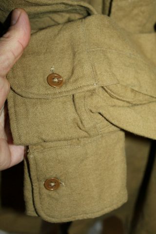 Rare WW2 U.  S.  Marine Corps Brown Wool Uniform Field Shirt w/Tag,  Size 2 1942 d. 3