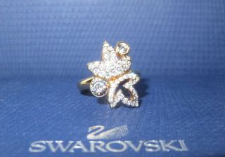 Swan Signed Swarovski " Hedera " Ring - Medium - 697382 - Rare