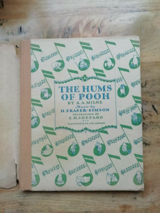 The Hums Of Pooh.  First Edition.  1929.  Rare 1st Edition Dust Jacket.  Aa Milne.