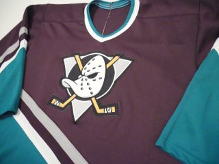 Vintage NHL Anaheim Mighty Ducks CCM Jersey Size Men ' s Large Rare 90s D2 D3 2