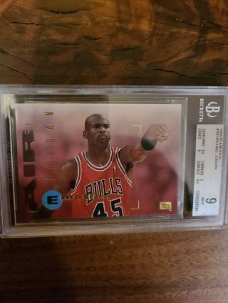 Michael Jordan 1994 - 95 Skybox Emotion 100 Rare Jersey 45 Mj Bulls Beckett 9