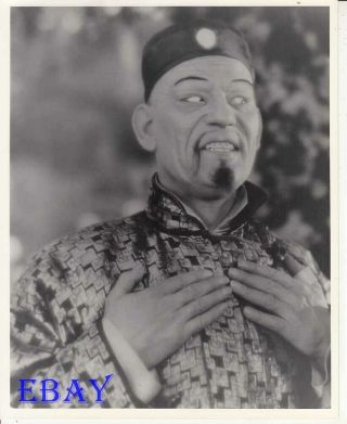 Lon Chaney Smiles W/both Hands On His Chest Mr.  Wu Rare Photo