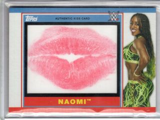 2018 Topps Wwe Heritage Naomi Authentic Kiss Card 12/99 Wrestling Rare