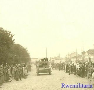Rare German Troops Link Up W/ Russian T - 26 Panzer Tank Unit; Poland 1939 (2)
