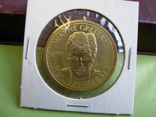 Rare 96 - 97 Got - Um " Gold Coin Wayne Gretzky Hockey Greats Nhlpa Ltd.  Edition 1/150