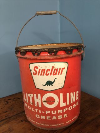 Rare 1940s - 50s Sinclair Oil Co.  " Litholine " Five Gallon Oil Can