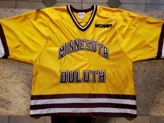 Retro University Of Minnesota Duluth Men 