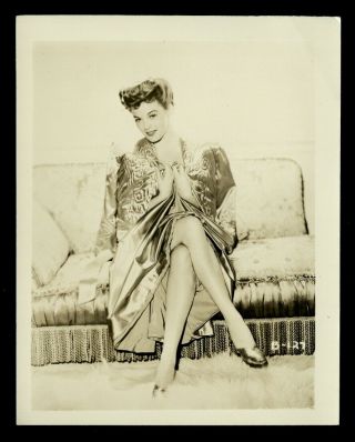 Vintage Hollywood Pinup Studio Photo 1950s Sexy Actress
