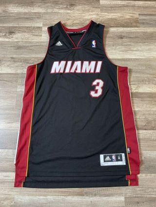 Dwyane Wade 3 Adidas Miami Heat Swingman Black Jersey Size Medium Euc