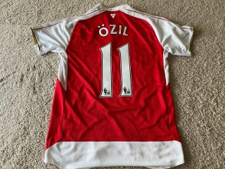 2015 - 16 Arsenal Premier League Ozil Home Jersey Medium Red 11 Kit Soccer