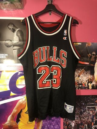 Michael Jordan 23 Chicago Bulls Champion Authentic Black Jersey Mens 44 Large