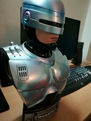 Chronicle Collectibles Robocop (1987) 1:2 Scale Bust Limited Edition (rare)
