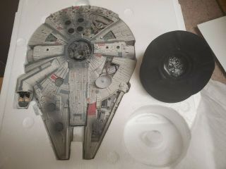 Star Wars Diecast Millenium Falcon Code 3 Collectibles With Case
